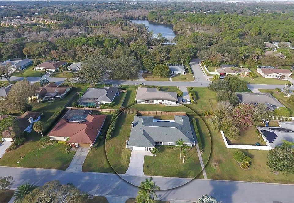 1st image of 8106 Timber Lake Ln