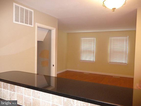 2nd image of 306 S Wayne St APT A