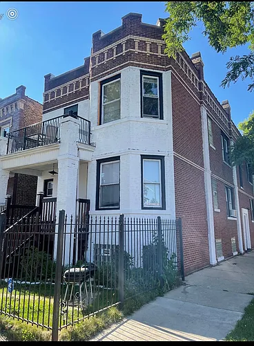 4259 W Kamerling Ave Photo 1