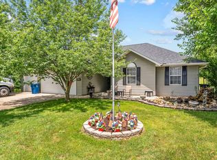 349 Sugar Tree Rd, Sparta, MO 65753