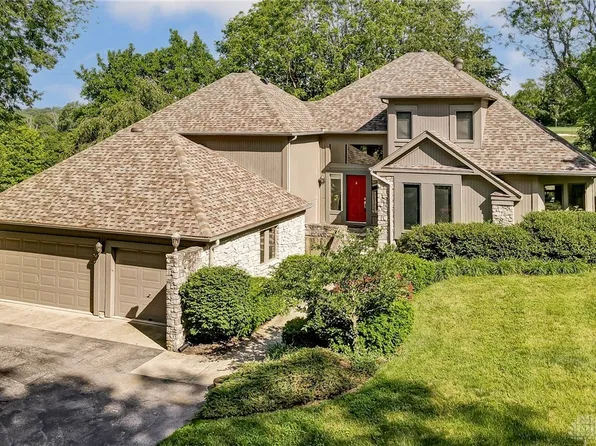 910 Mead Rd, Bellbrook, OH 45305