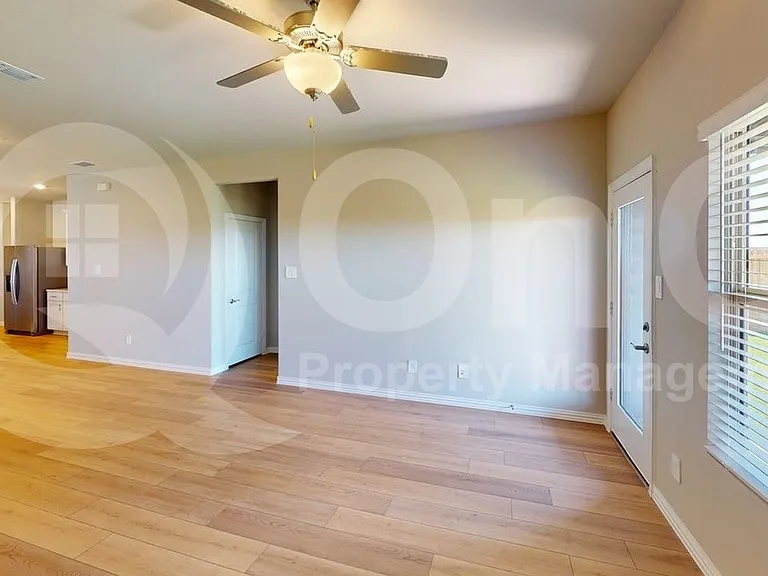 1209 Bridgewalk Dr — Photo 7