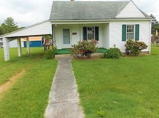 6711 Dudley Ferry Rd, Radford, VA 24141