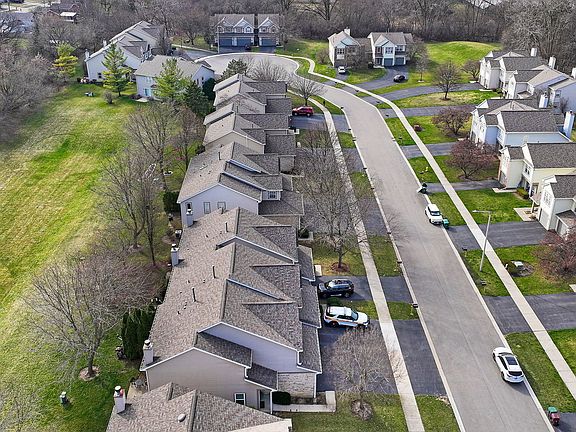 5th image of 17089 W Cunningham Ct