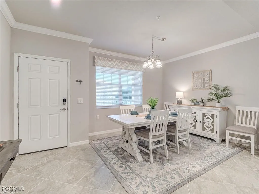 2 bed, 2.0 bath, 1257 sqft, $5,300 — Photo 3