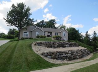 500 Sunnybrook Dr, Deforest, WI 53532