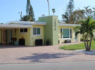 16214 Redington Dr, Redington Beach, FL 33708