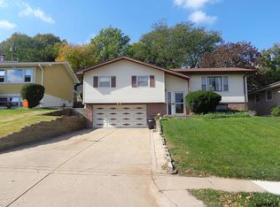 3010 S 46th Ave, Omaha, NE 68106