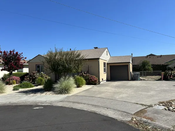 45 Myrtle Ct, Petaluma, CA 94952