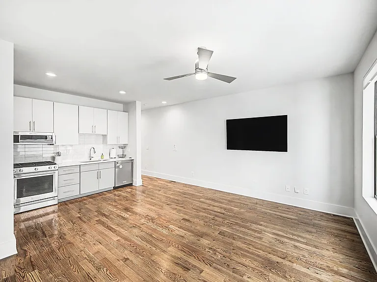 1814 Wedgewood Ave — Photo 9