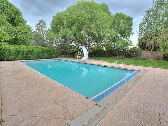 20141024143017458152000000-o