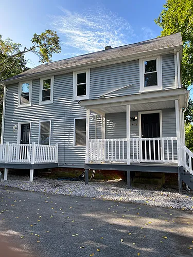 8R Pine St #1 Photo 1