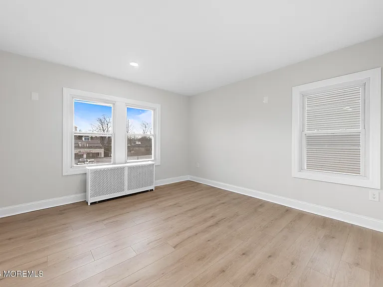 260 Main St #2 — Photo 5