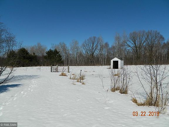 4th image of 25390 Blackberry Ln