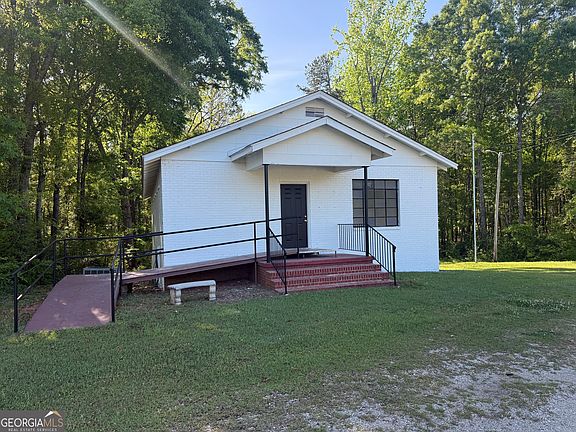 2nd image of 5047 W Point Rd