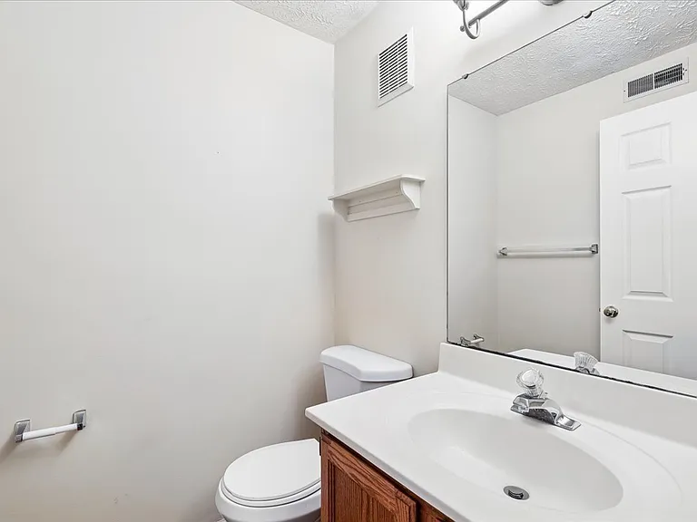2420 Beechnut Pl — Photo 22
