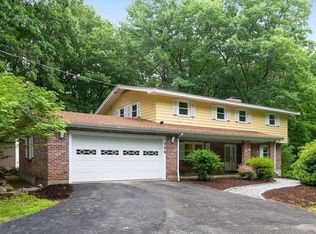 904 Depot Rd, Boxboro, MA 01719