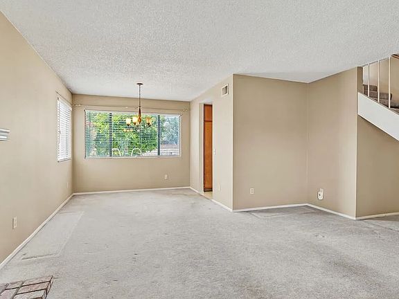 4th image of 510 Hacienda Ave
