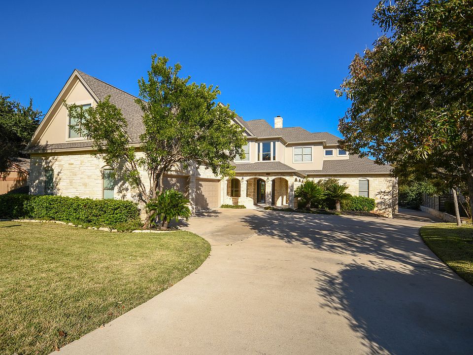 1st image of 421 Dasher Dr