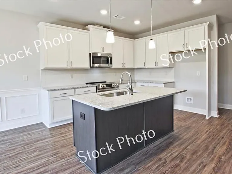 491 Rockfern Ct — Photo 9