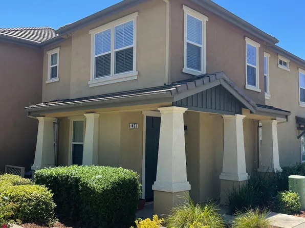 401 Blossom Rock Ln, Folsom, CA 95630