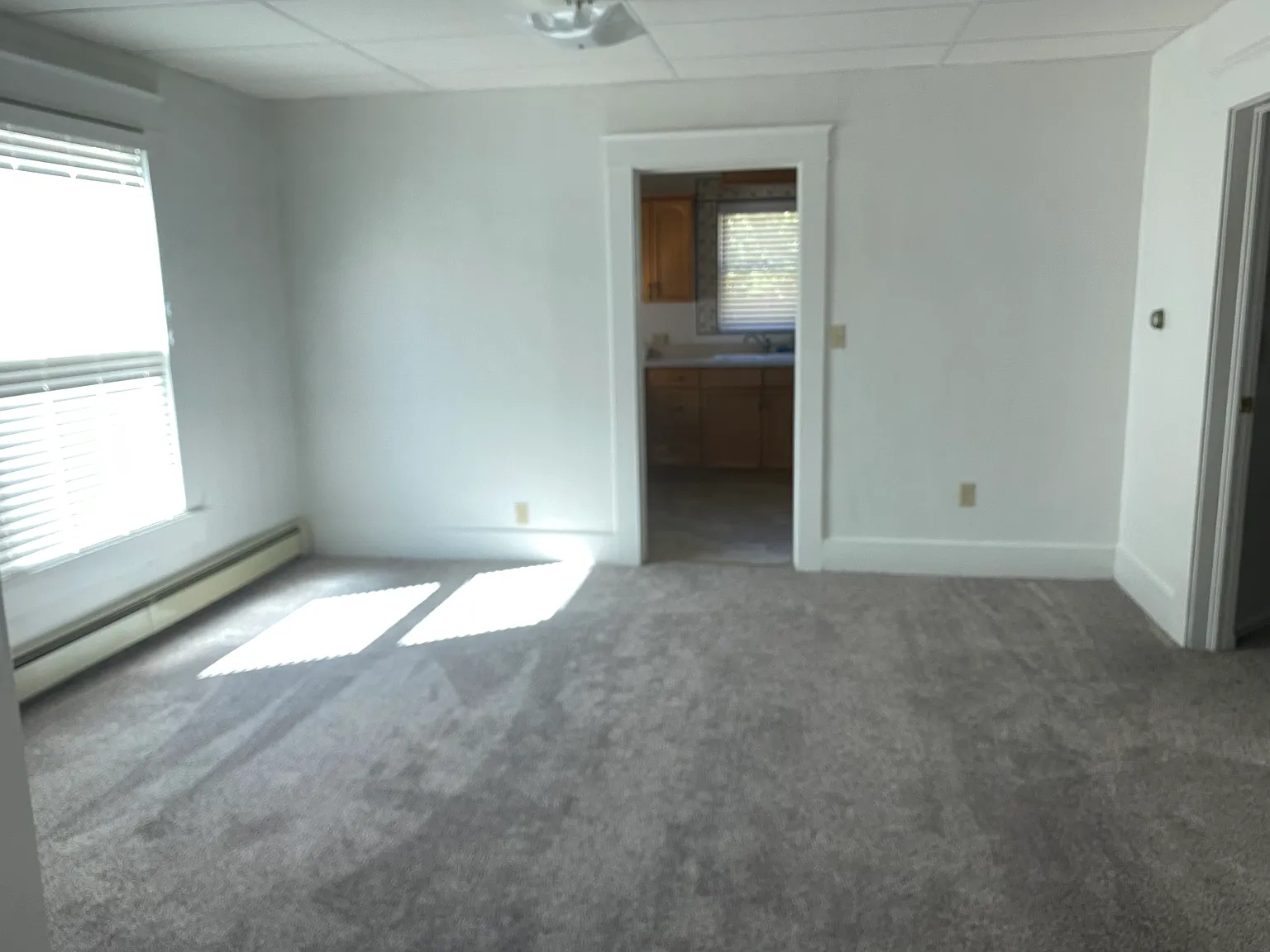 2 bed, 1110 sqft, $1,100 — Photo 4