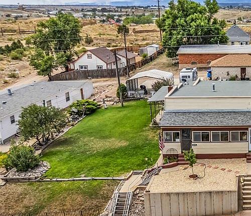 2nd image of 409 Kopfer Pl