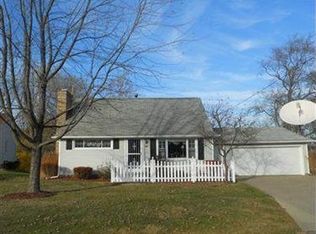 2451 Onahom Cir NE, Canton, OH