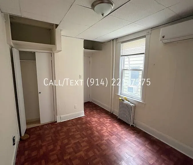 110 Webster Ave #1W — Photo 2