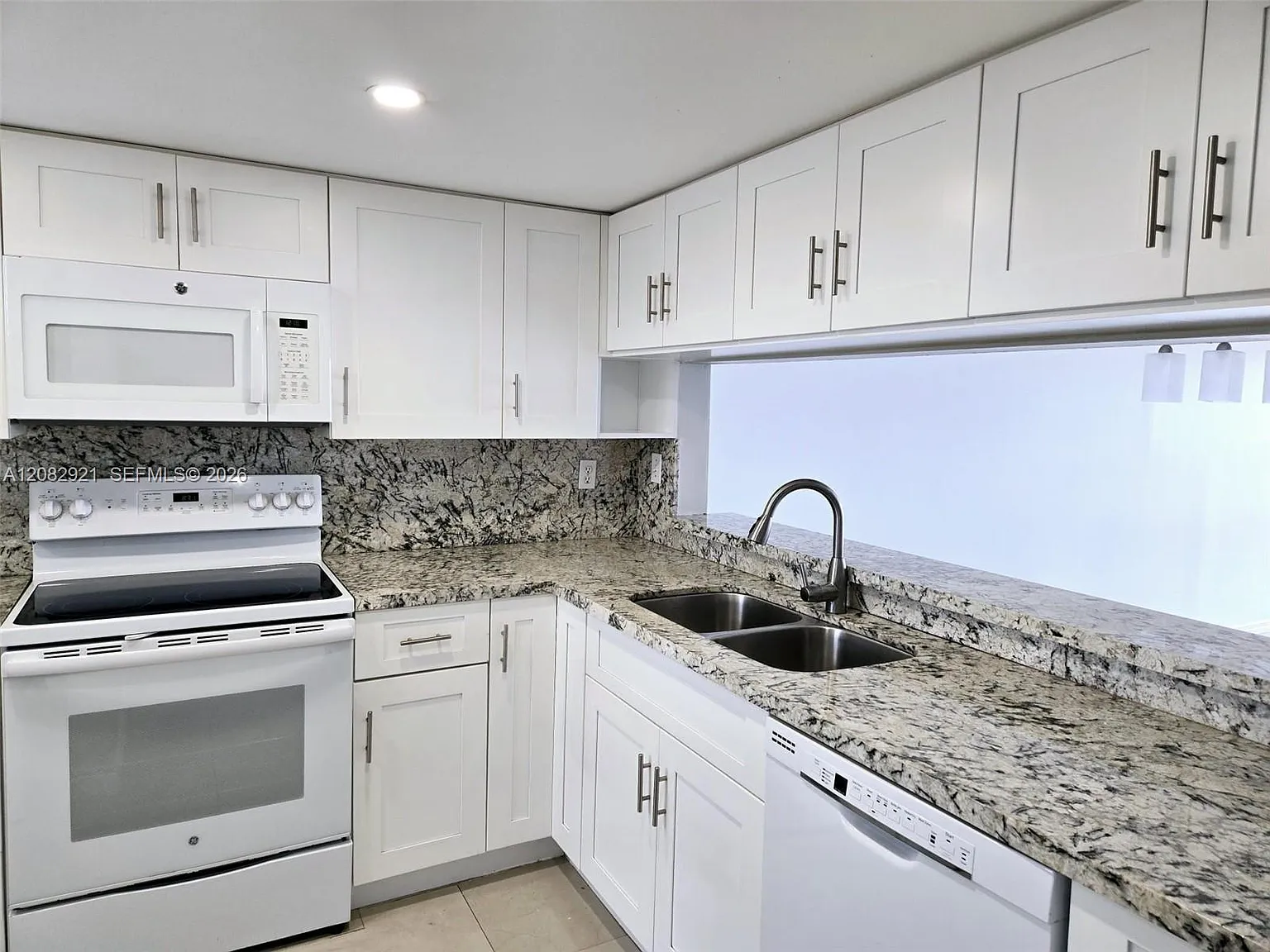 Indian Lk Village Phase I — Photo 2