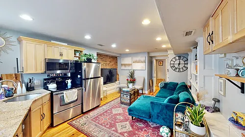 19 Emerson St #1 Photo 1