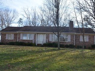 700 Spring St, Hurt, VA 24563