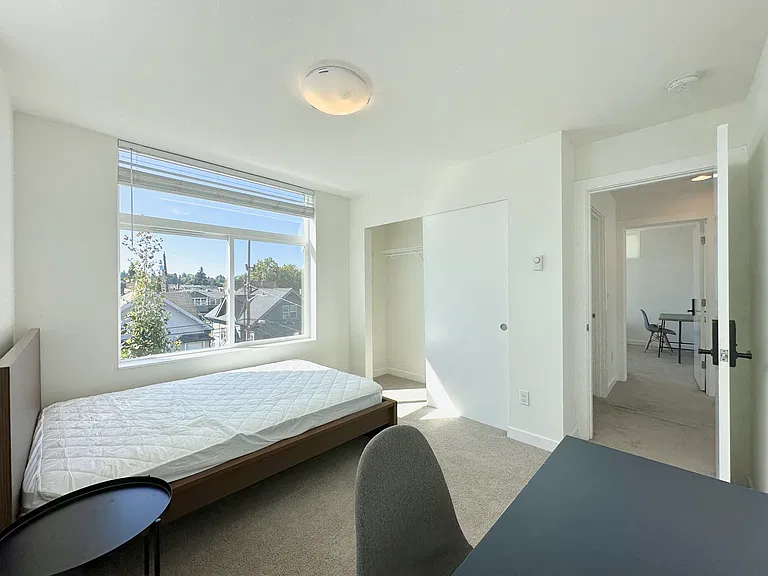 Brooklyn House — Photo 12