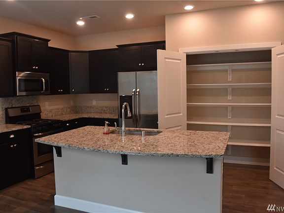 3rd image of 18512 20th Avenue Ct E