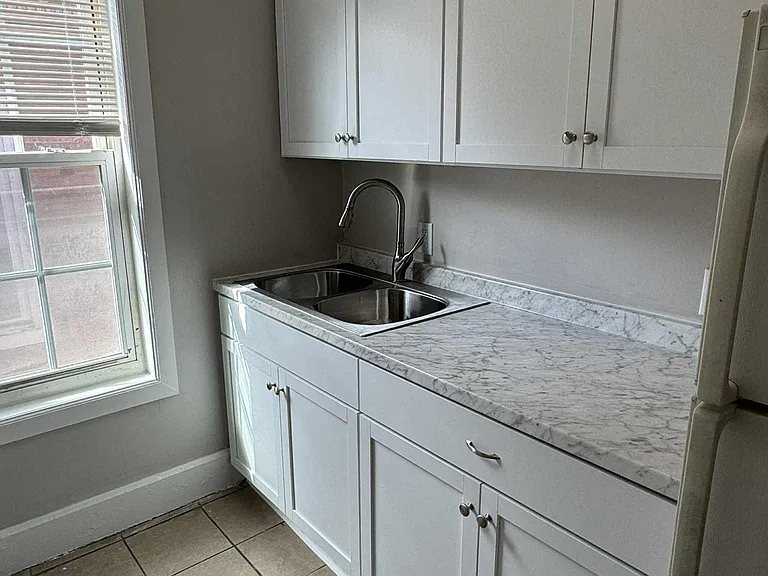 1857 Market St #3 — Photo 2