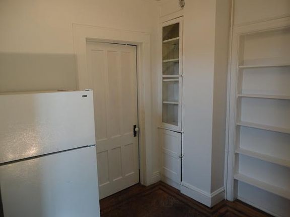 3rd image of 608 Madison Ave APT 3