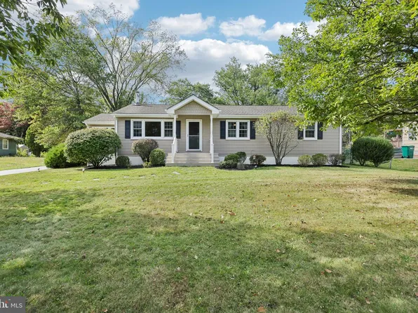 1407 Trenton Harbourton Rd, Pennington, NJ 08534