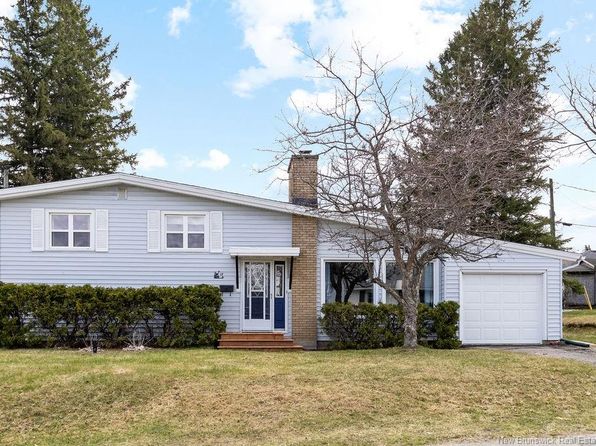 17 Marven Ave, Miramichi, NB E1N 1X1