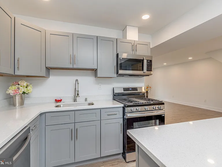 705 Mason Run — Photo 10
