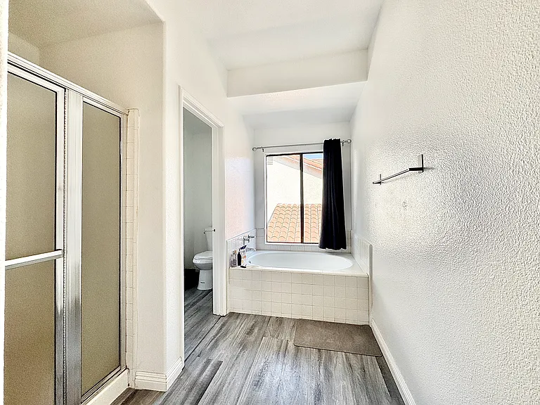 6250 Fleetwood Ln — Photo 17