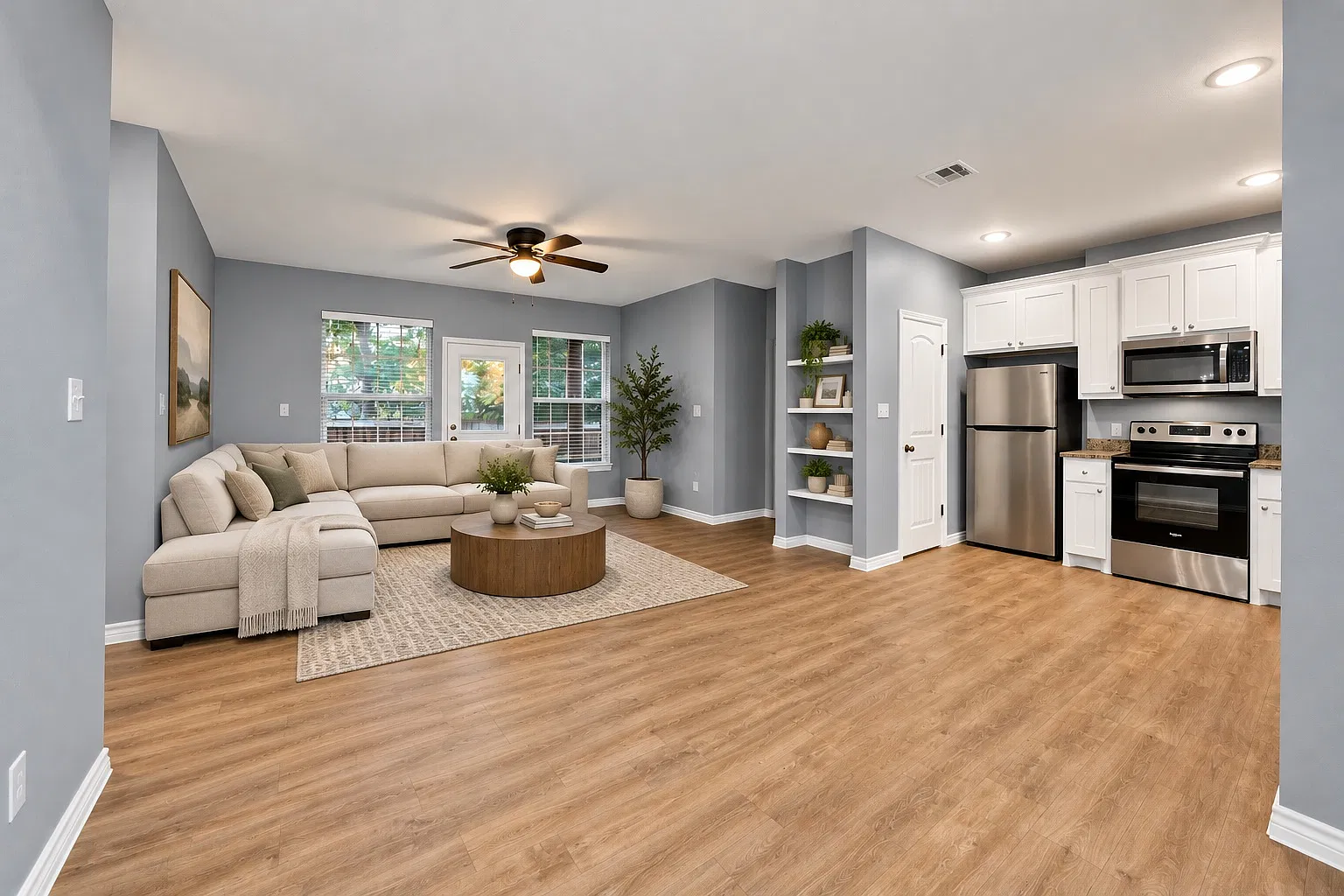 3 bed, 1269 sqft, $1,550 — Photo 1