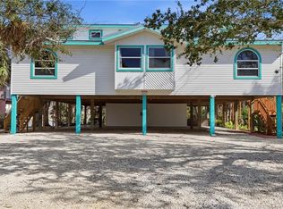 21697/699 Indian Bayou DR, FORT MYERS BEACH, FL 33931