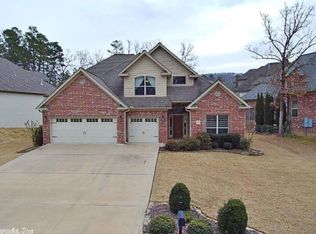 49 Commentry Dr, Little Rock, AR 72223