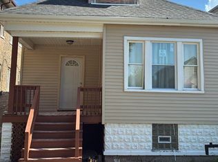 8535 S Marquette Ave, Chicago, IL