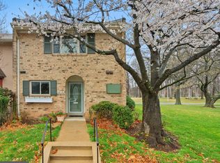 3310 Gleneagles Dr UNIT 80-F, Silver Spring, MD 20906