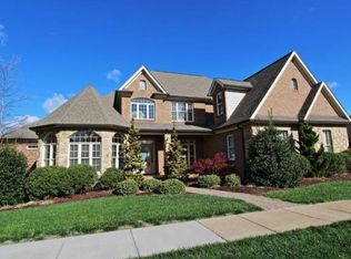 1233 Reserve Pl, Johnson City, TN 37615