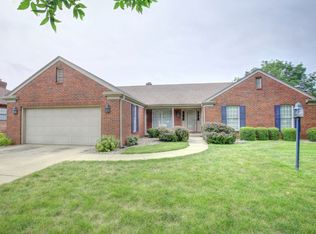 403 Broadmoor Dr, Champaign, IL