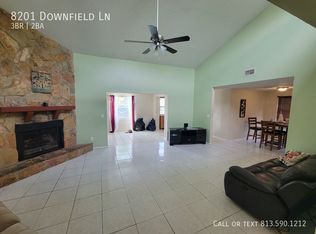 8201 Downfield Ln, Tampa, FL 33615