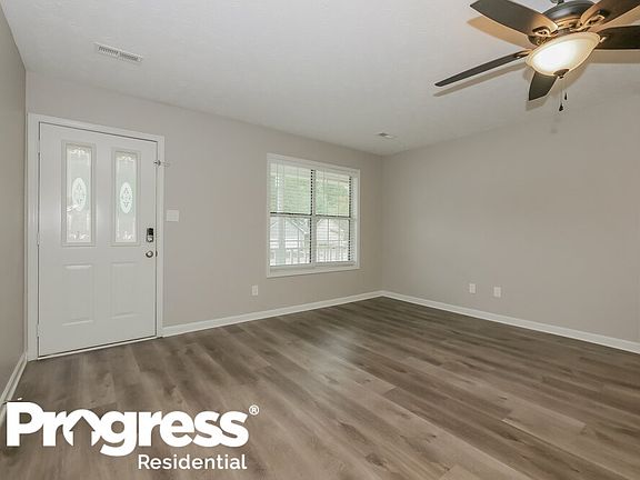 4th image of 560 Cornwallis Way