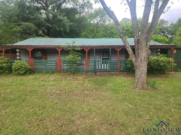 1611 N Marshall St, Henderson, TX 75652